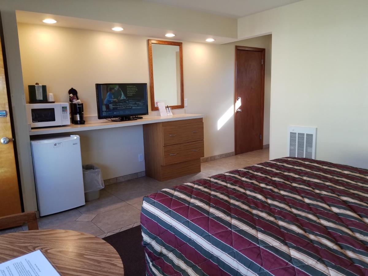 ويسكونسن الوديان Black Hawk Motel & Suites المظهر الخارجي الصورة