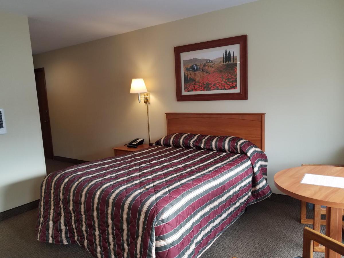 ويسكونسن الوديان Black Hawk Motel & Suites المظهر الخارجي الصورة