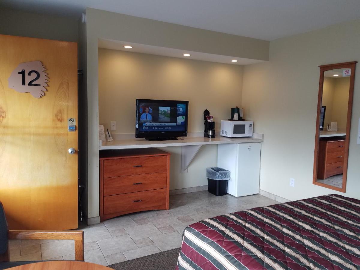 ويسكونسن الوديان Black Hawk Motel & Suites المظهر الخارجي الصورة
