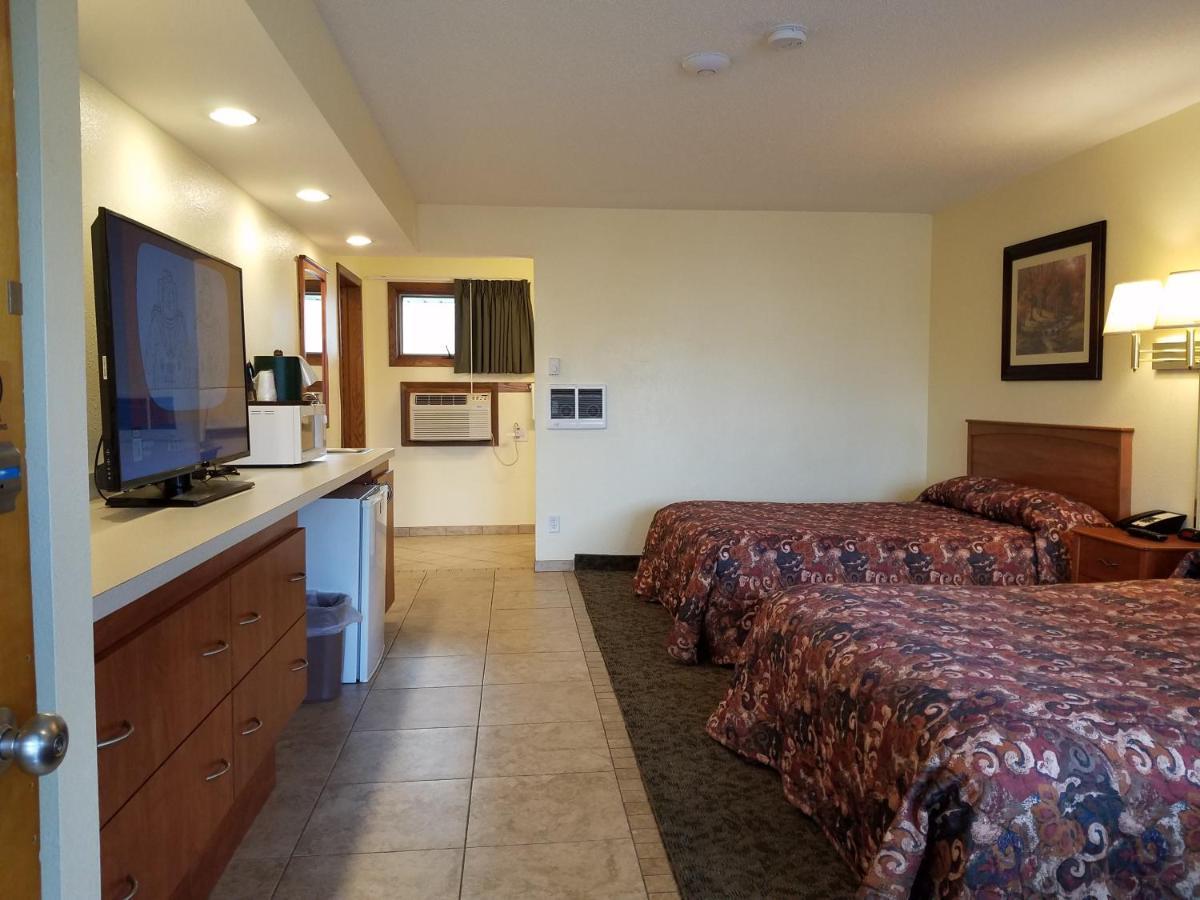 ويسكونسن الوديان Black Hawk Motel & Suites المظهر الخارجي الصورة