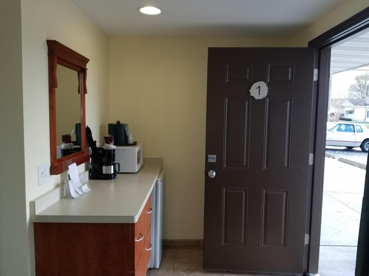 ويسكونسن الوديان Black Hawk Motel & Suites المظهر الخارجي الصورة
