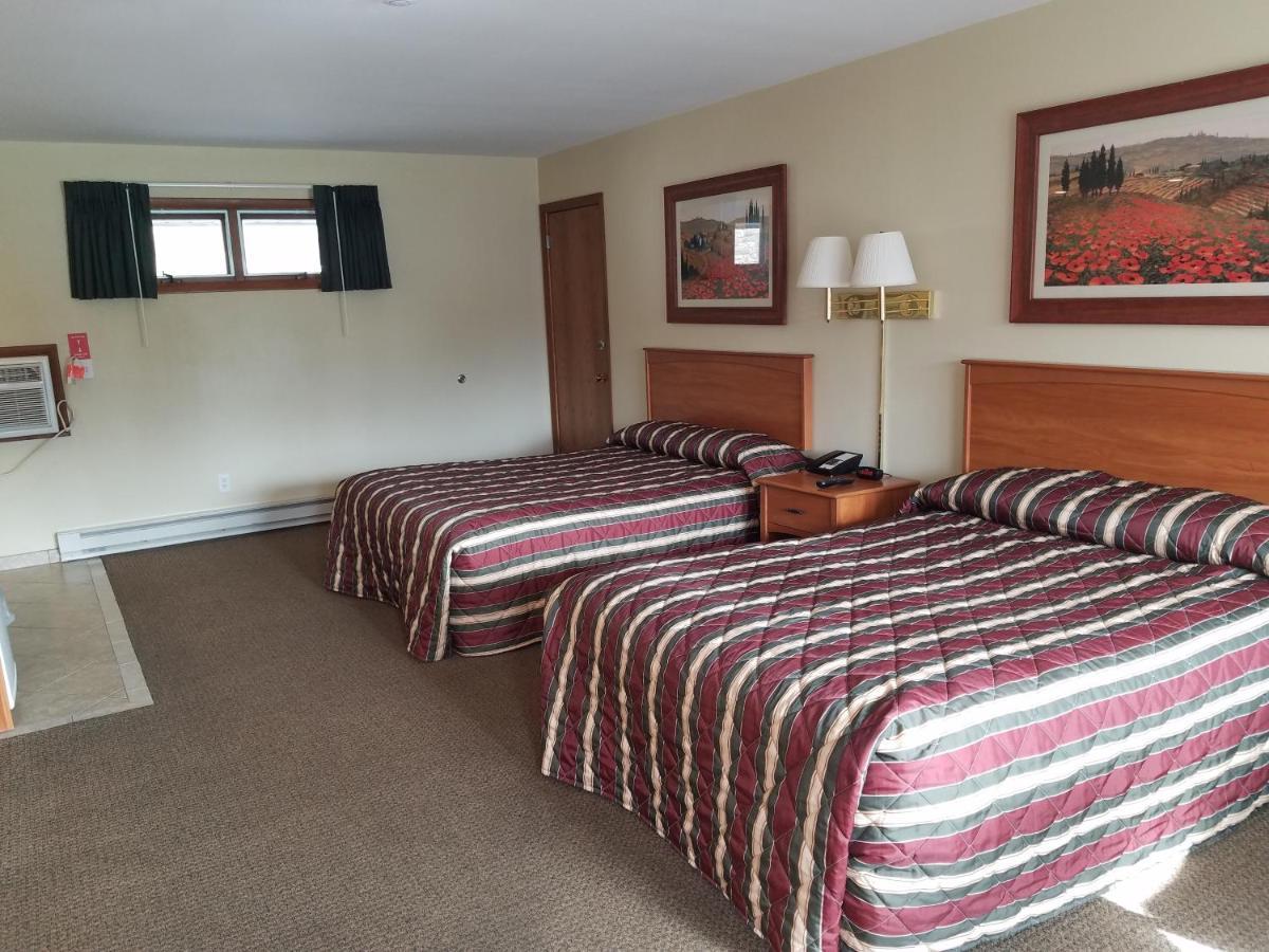 ويسكونسن الوديان Black Hawk Motel & Suites المظهر الخارجي الصورة