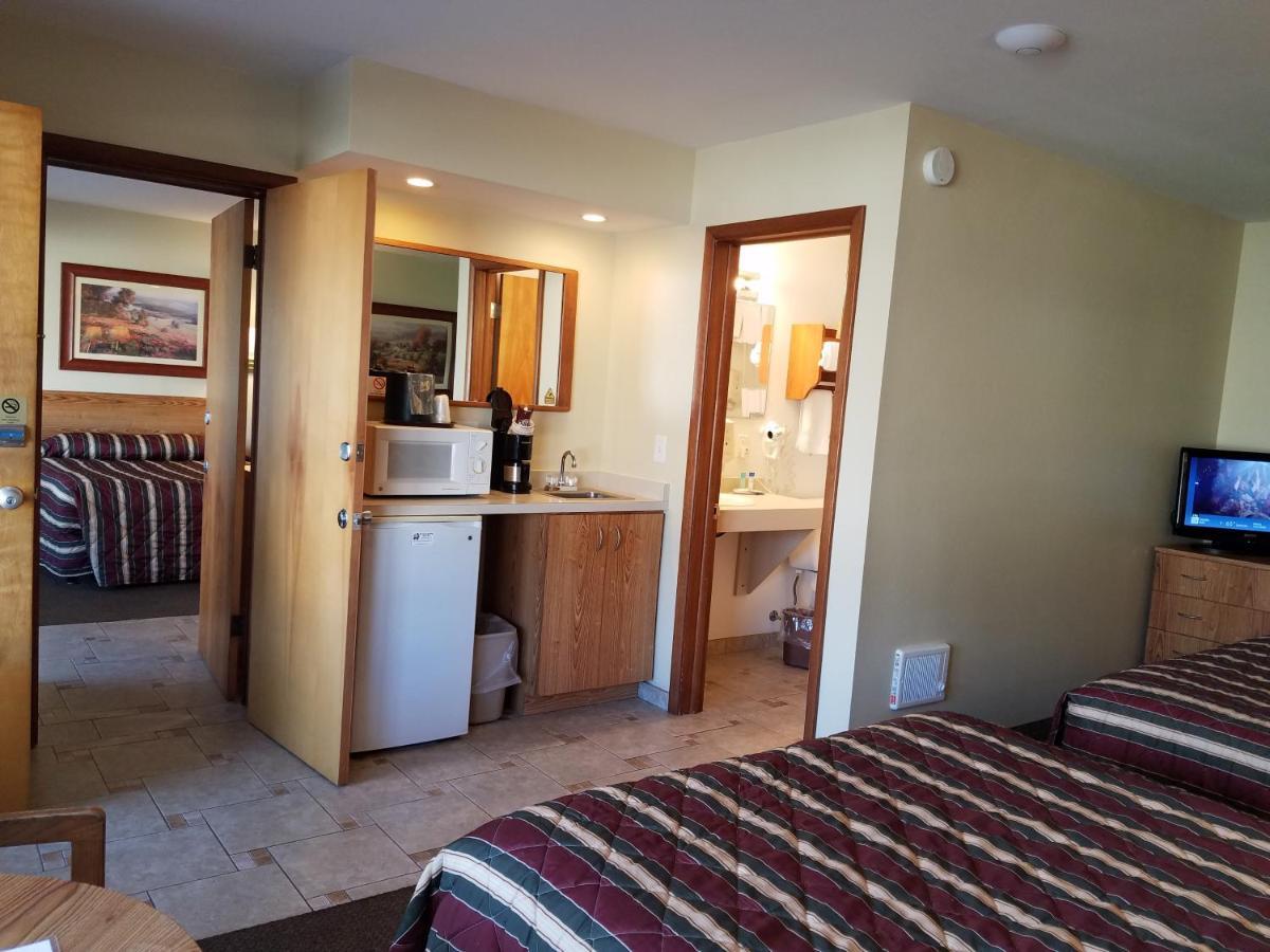 ويسكونسن الوديان Black Hawk Motel & Suites المظهر الخارجي الصورة