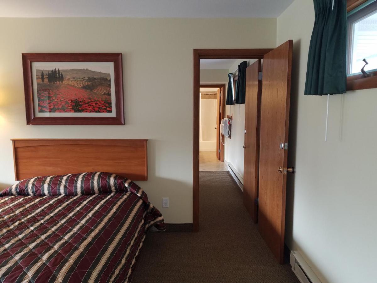 ويسكونسن الوديان Black Hawk Motel & Suites المظهر الخارجي الصورة