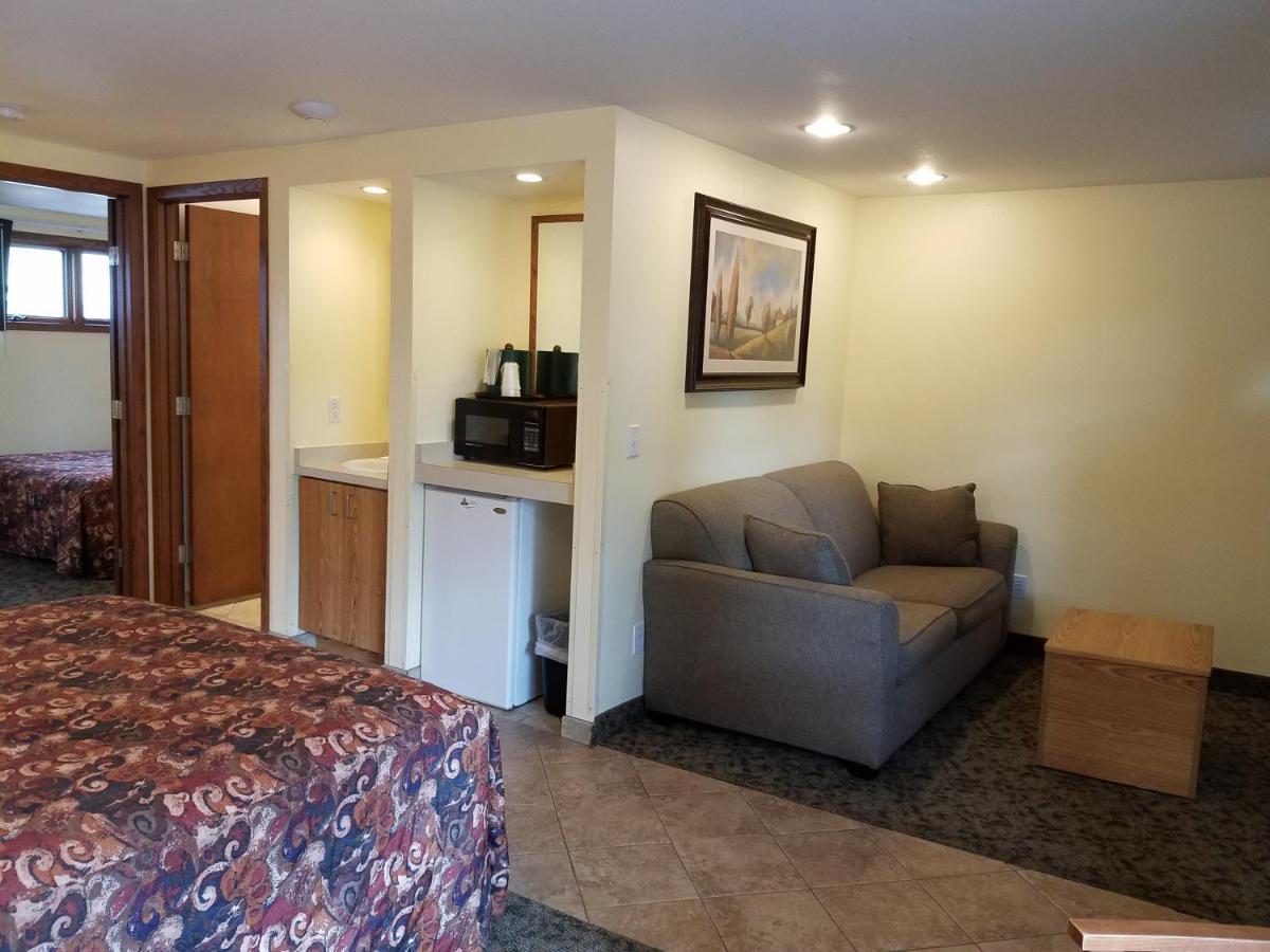 ويسكونسن الوديان Black Hawk Motel & Suites المظهر الخارجي الصورة