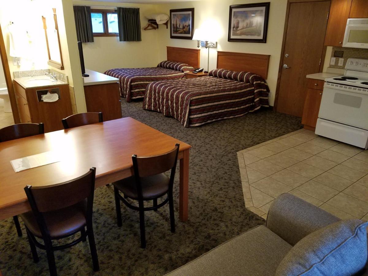 ويسكونسن الوديان Black Hawk Motel & Suites المظهر الخارجي الصورة