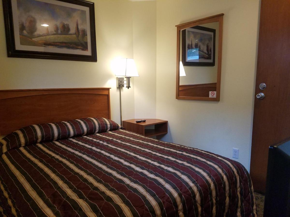 ويسكونسن الوديان Black Hawk Motel & Suites المظهر الخارجي الصورة