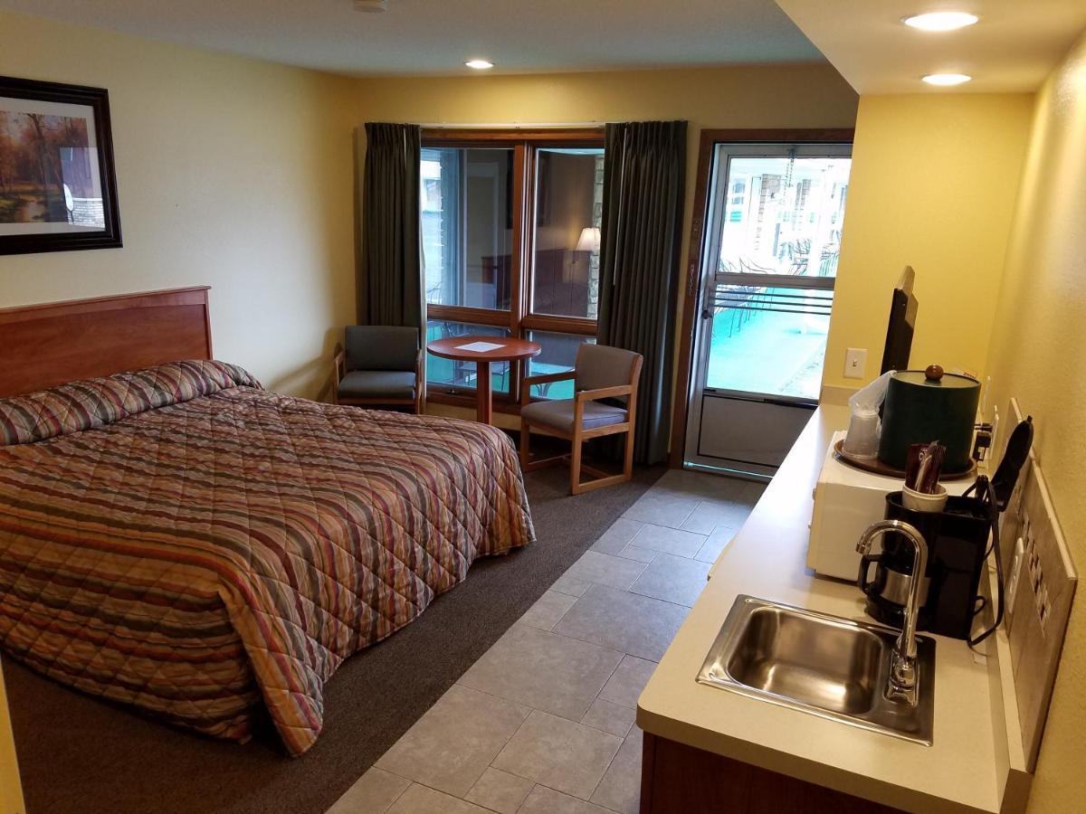 ويسكونسن الوديان Black Hawk Motel & Suites المظهر الخارجي الصورة