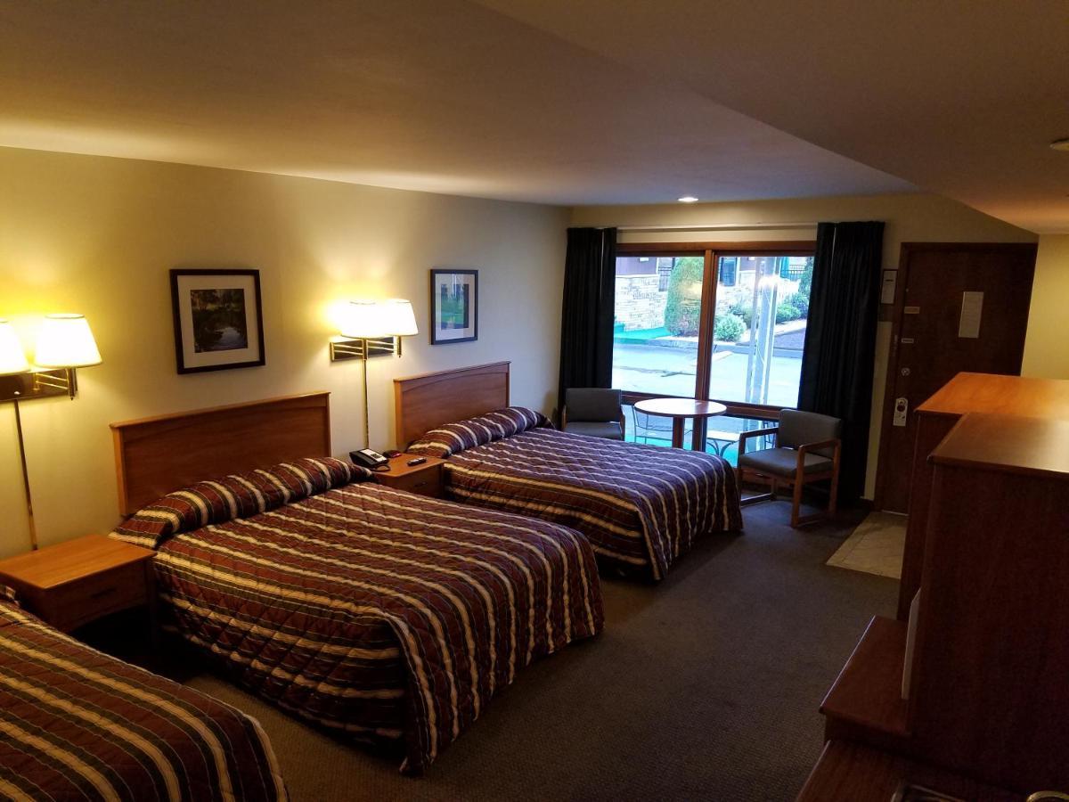 ويسكونسن الوديان Black Hawk Motel & Suites المظهر الخارجي الصورة